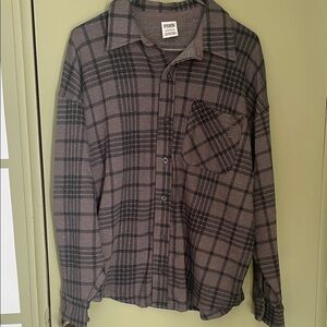 PINK Victoria's Secret Oversized Plaid Flannel Shirt in Gray and Black Sz XS